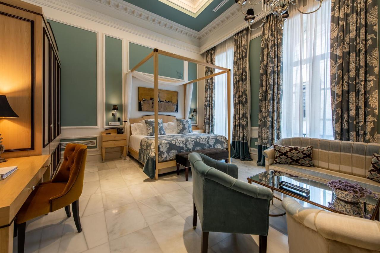 Casa Palacio Maria Luisa Hotel